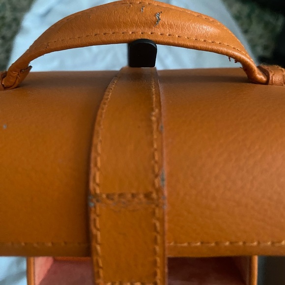 Talbots jewelry box double as a handbag - Picture 8 of 8